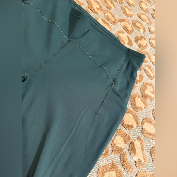 lululemon Green Leggings - Picture 4 of 9